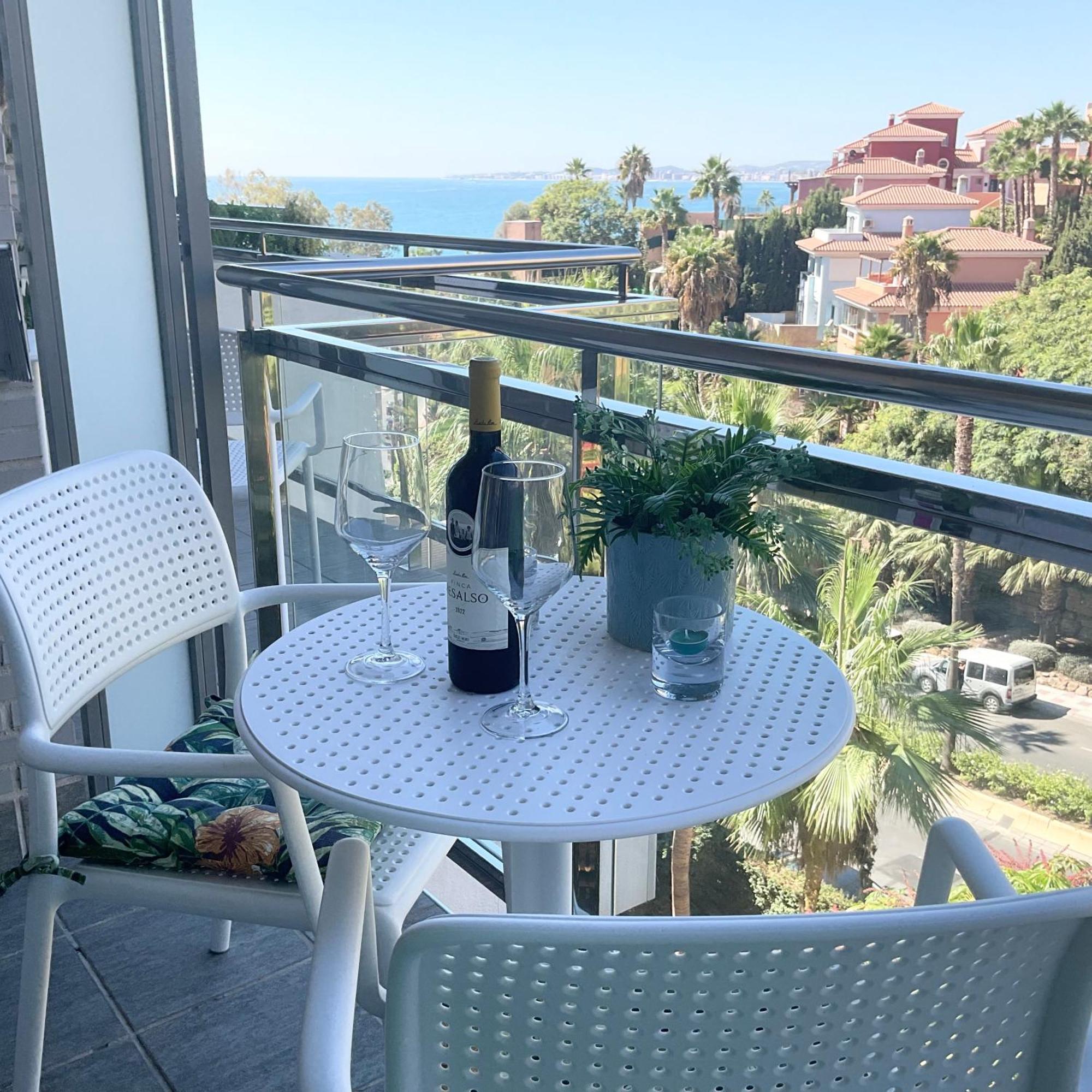 Wonderful Apartment In Costa Del Sol Бенальмадена Екстер'єр фото